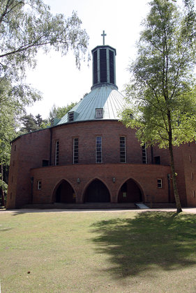 Außenansicht der Bismarck-Gedächtnis-Kirche Aumühle