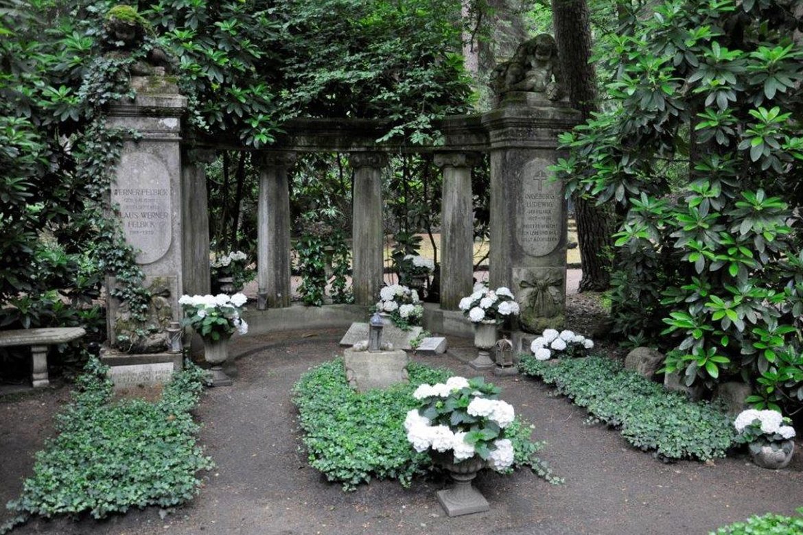Grabanlage auf dem Waldfriedhof