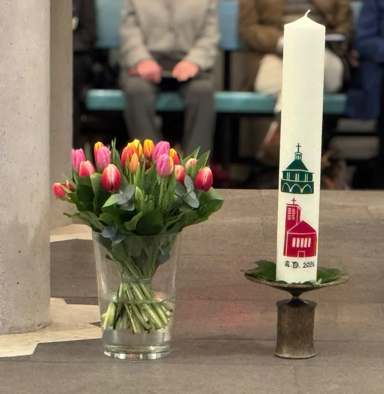 Fusionskerze der beiden Gemeinden Wohltorf und Aumühle