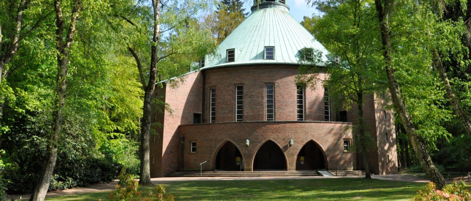 Bismarck-Gedeachnis-Kirche in Aumuehle